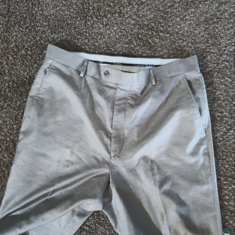 EFFETTI SIZE 36L SOLID BEIGE DRESS PANTS